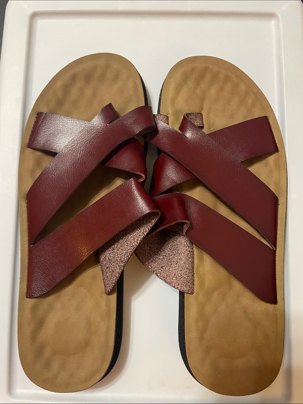 Men’s  Cross-Strap Slide Sandals in Burgundy Sz.43 USA 9.5/10 New